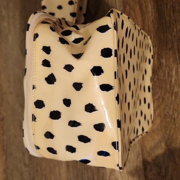 Kate Spade Cream and Black Polka - Dot Cosmetic Case 2 piece set - Picture 7 of 11